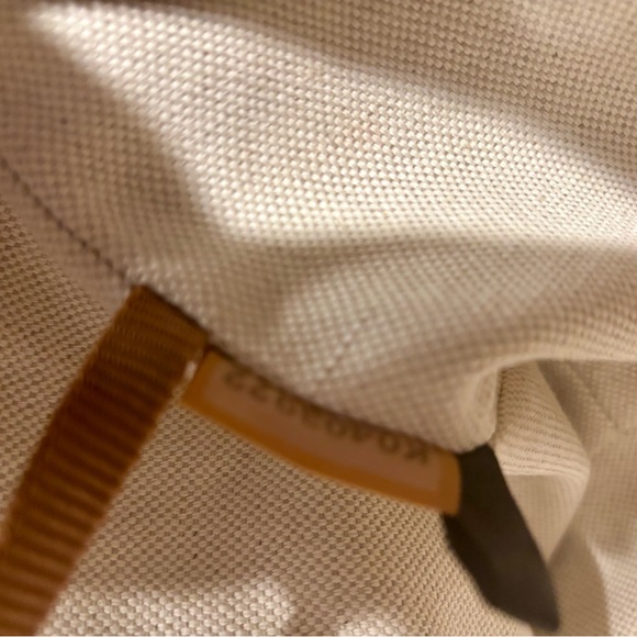 π€ Authentic Dooney & Bourke Monogram Tote Bag π€ - Picture 9 of 9